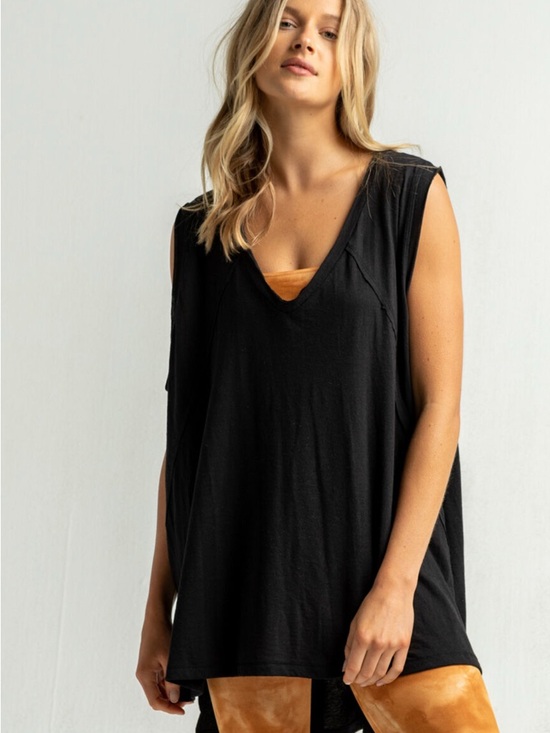 Free People Tops - Free People City Vibes -Brand New With Tags.. this amazing top has pockets